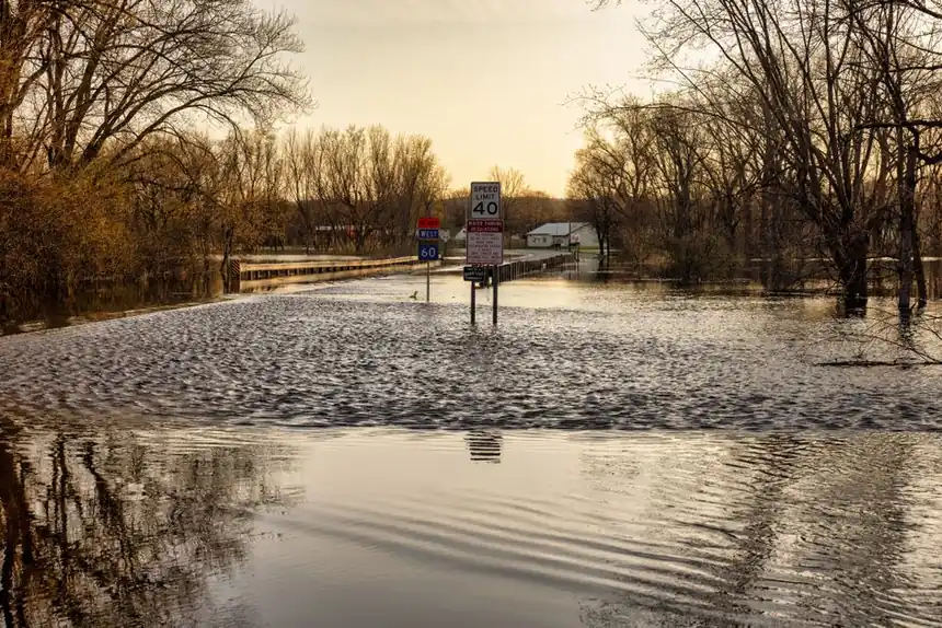 How to handle emergency water extraction in your home